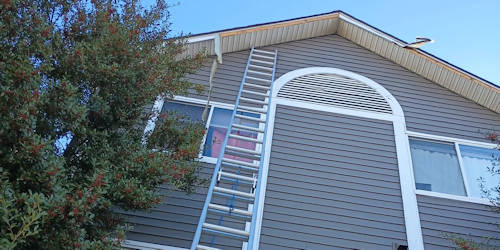 Ladder Up House